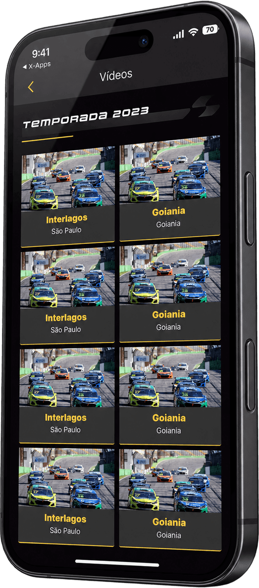 Stock Car, the race goes on on screen screen